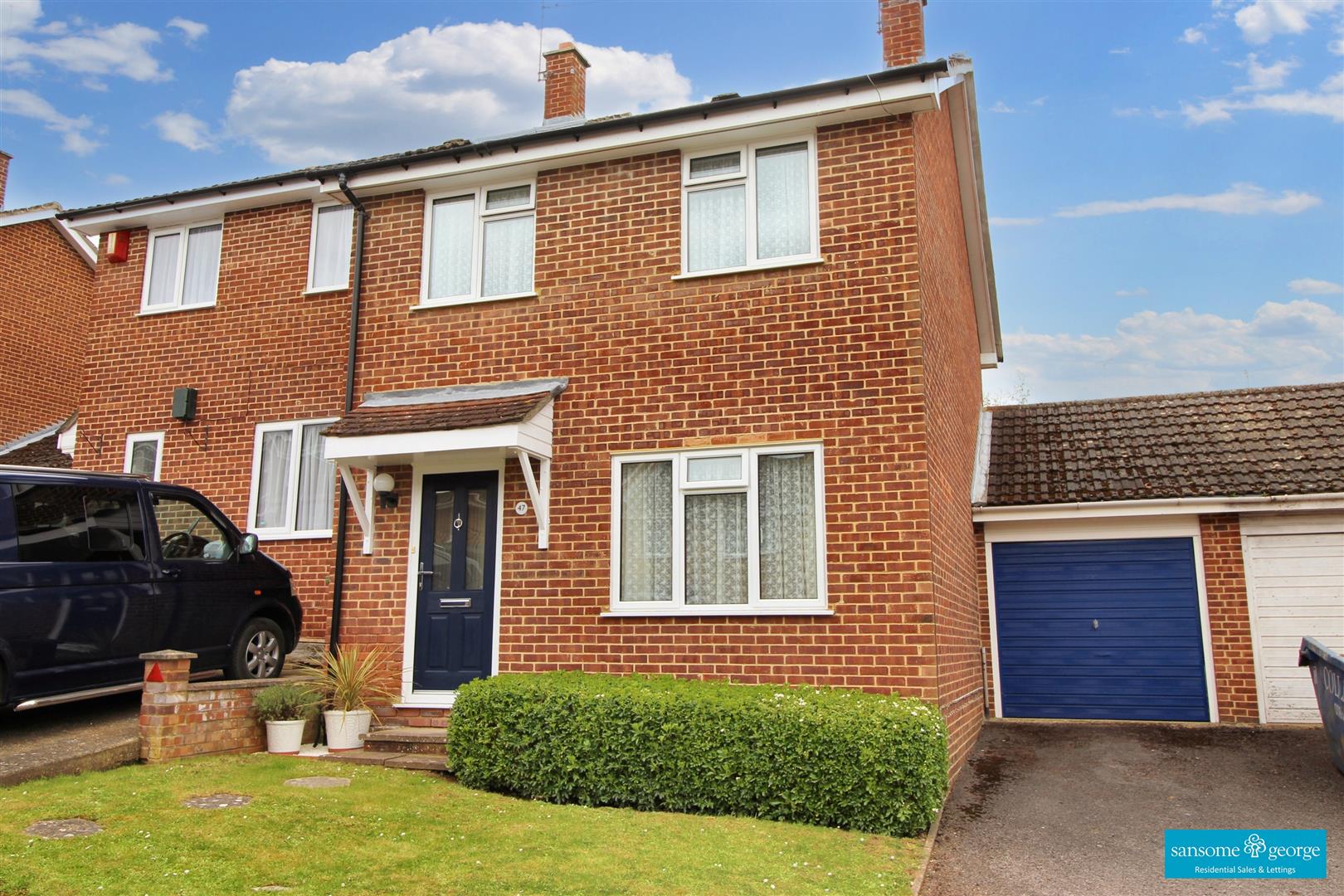 3 bed property in Prince William Drive, Tilehurst